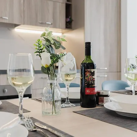 Appartamento Flat 2 Mlh 3bed Next To By Homely!