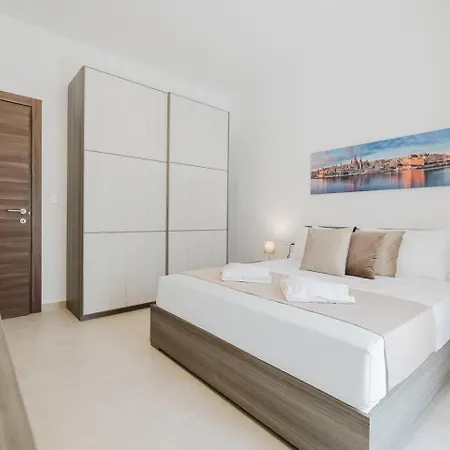 Flat 2 Mlh 3bed Next To By Homely! * Mellieħa